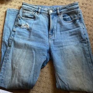American Eagle Mom Jeans